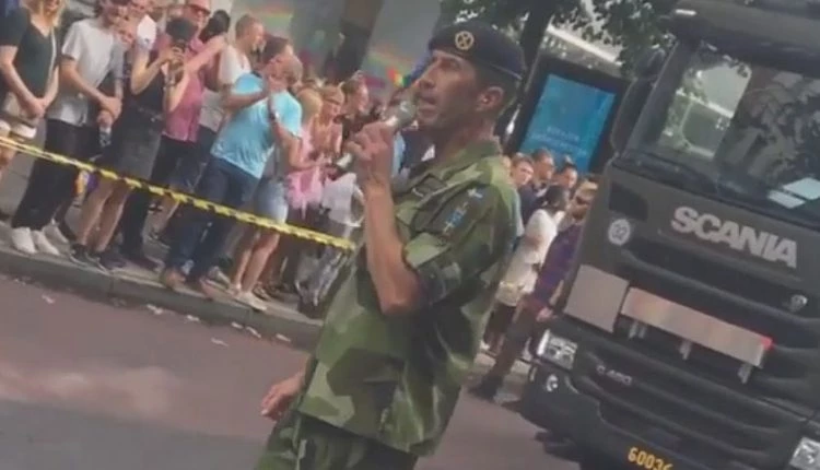 Αρχηγός Ενόπλων Δυνάμεων τραγουδά Έλβις Πρίσλεϊ σε γκέι παρέλαση (βίντεο)